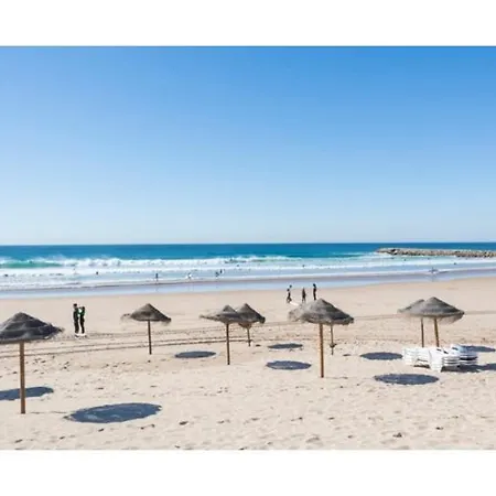 In Costa Da Caparica Near The Beach Willa Trafaria